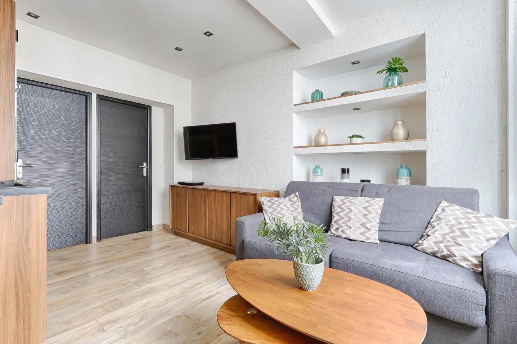Appartement De Charme 2Br Canal Saint Martin ปารีส ภายนอก รูปภาพ